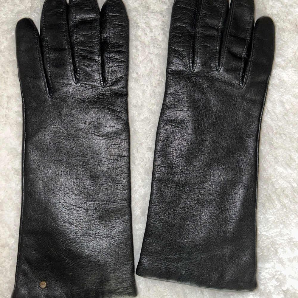 Women’s Black Leather Gloves With 100% Cashmere Lining